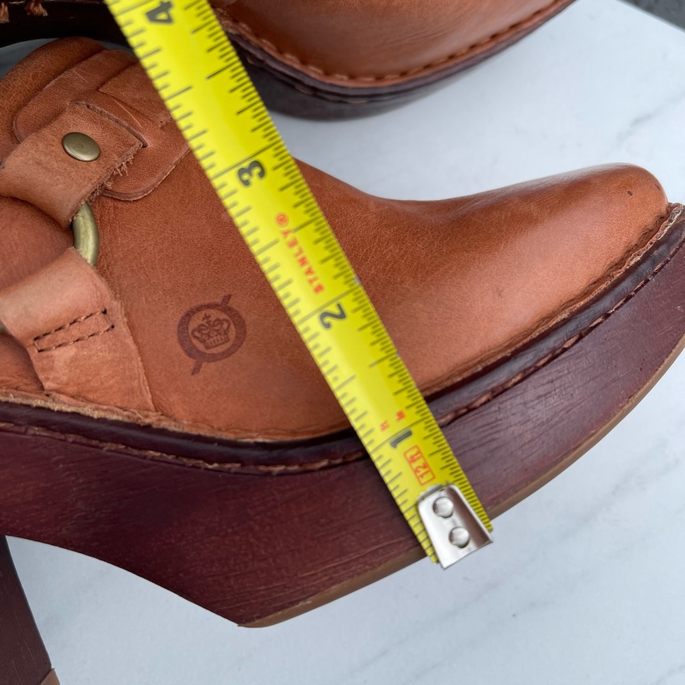 Born Brown Tan Leather Clog Sandals - Picture 8 of 9
